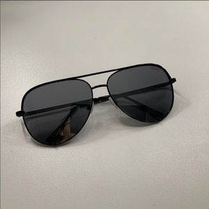 Quay x Desi High Key Sunglasses